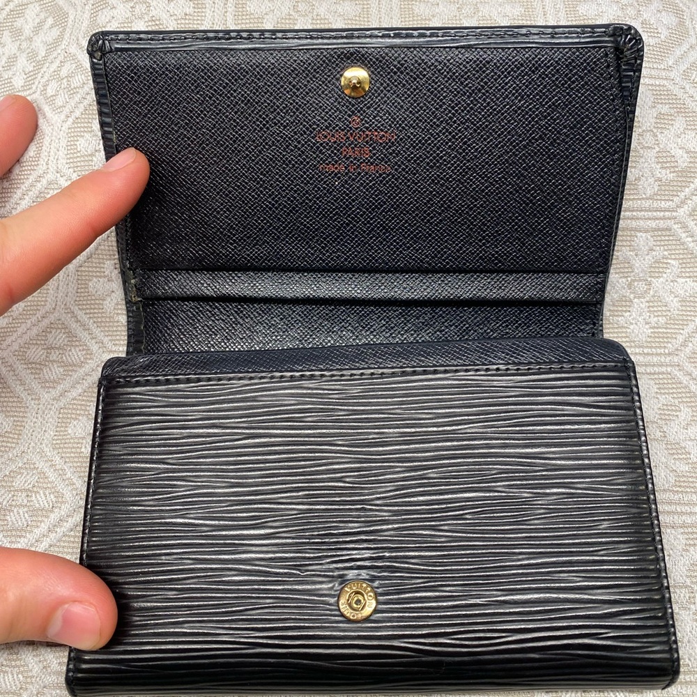 Authentic Louis Vuitton Black Epi Leather Wallet - Picture 5 of 12